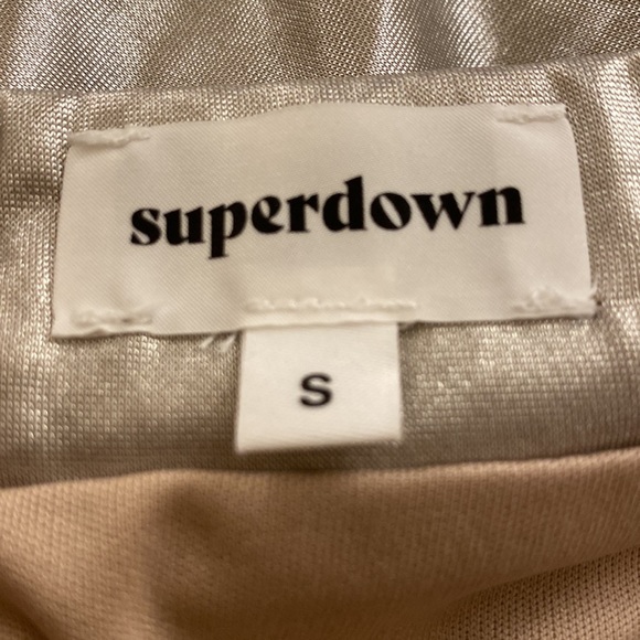 SUPERDOWN AKIRA DRESS Champagne color - Picture 8 of 8